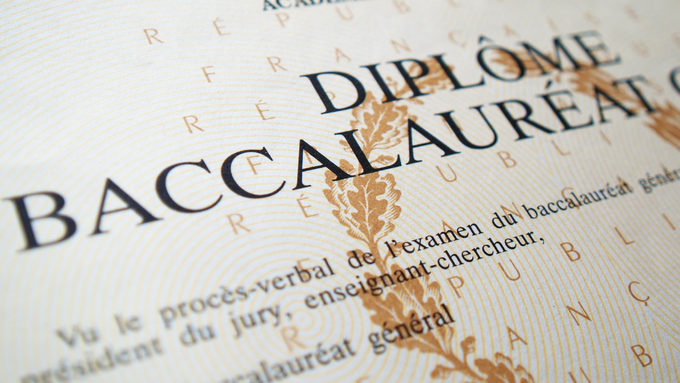 diplome-baccaulaureat.jpg